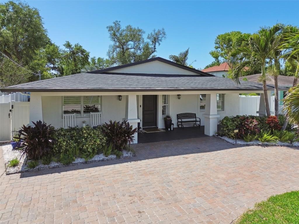2826 W Paxton Ave., Tampa, FL 33611