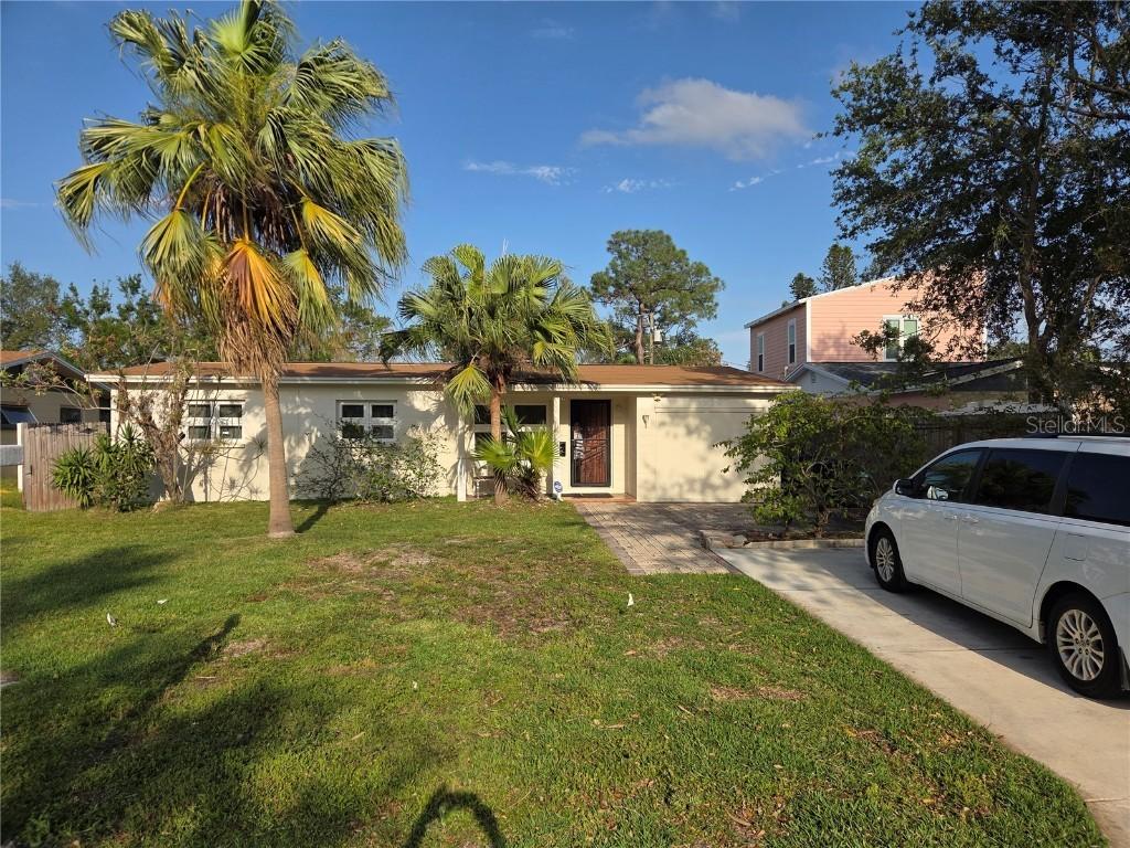 3919 Harrisburg St., St Petersburg, FL 33703