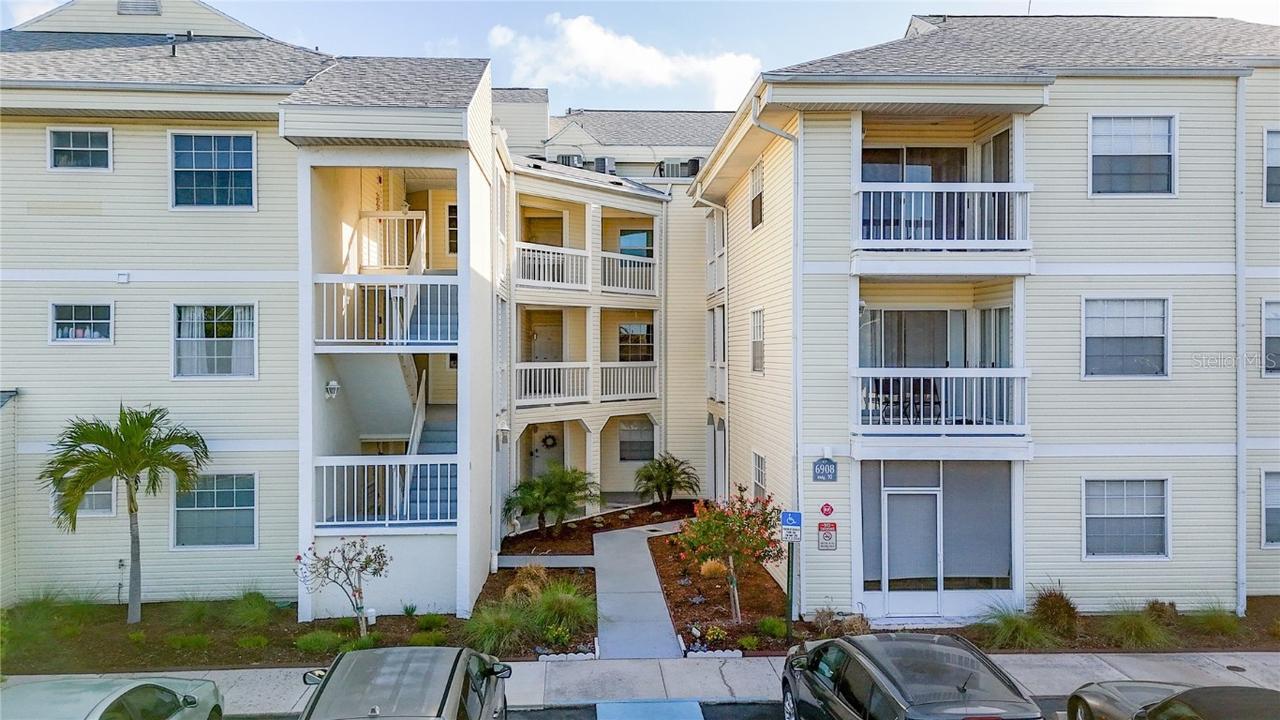 6908 Stones Throw Cir. #10205, St Petersburg, FL 33710