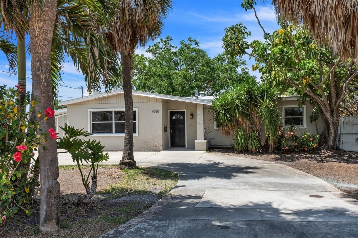 4790 Shore Acres Blvd., St Petersburg, FL 33703