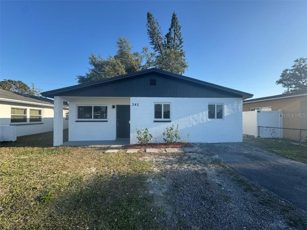 342 51st Ave., St Petersburg, FL 33703