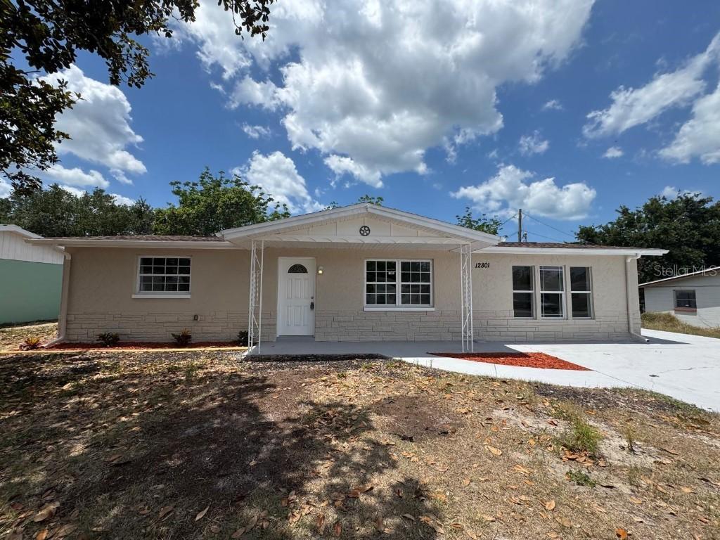 12801 College Hill Dr., Hudson, FL 34667