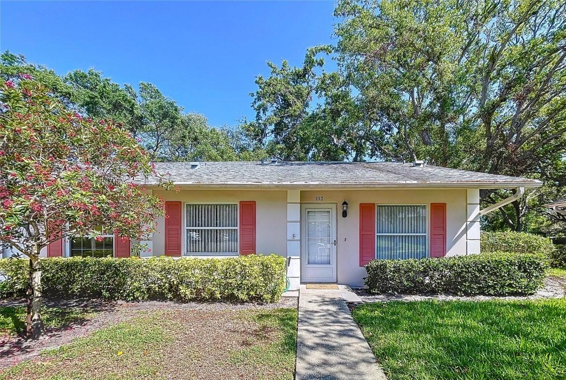1535 Nursery Rd. #107, Clearwater, FL 33756