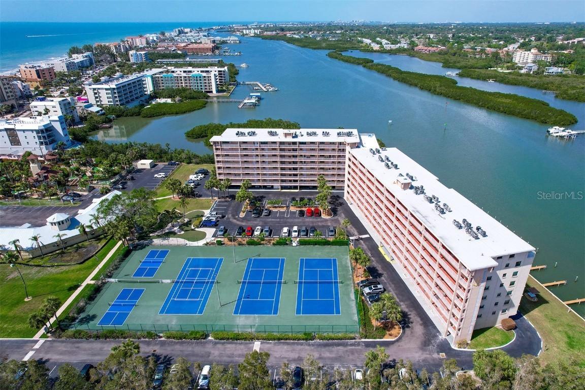 19451 Gulf Blvd. #506, Indian Shores, FL 33785