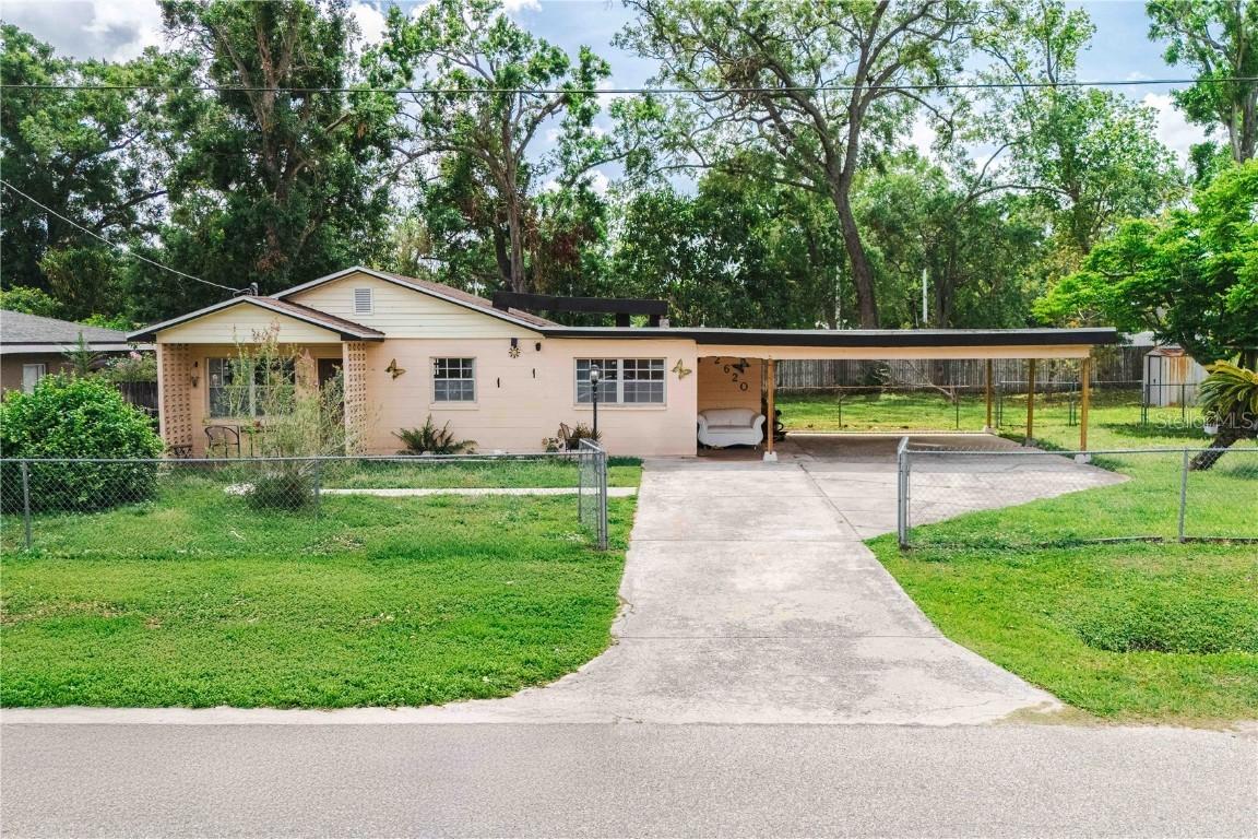 2620 W Idlewild Ave., Tampa, FL 33614
