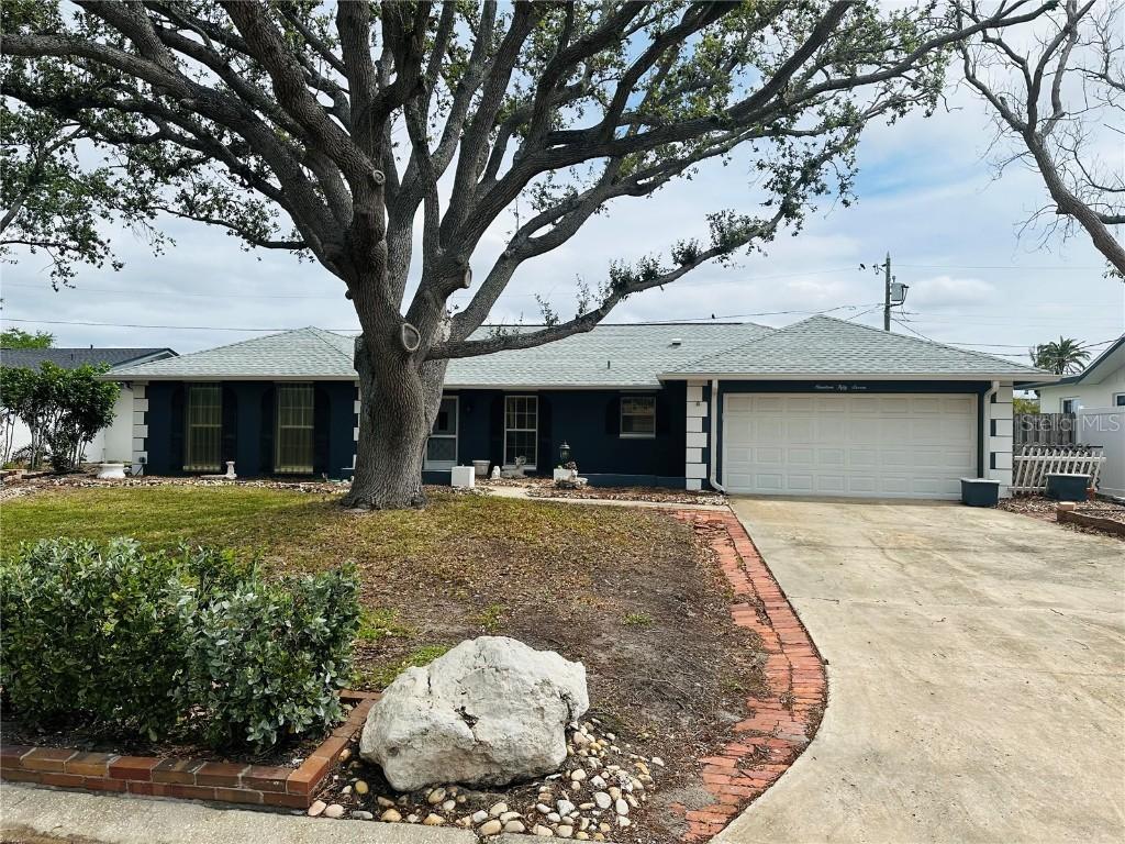1957 Dolphin Blvd., St Petersburg, FL 33707