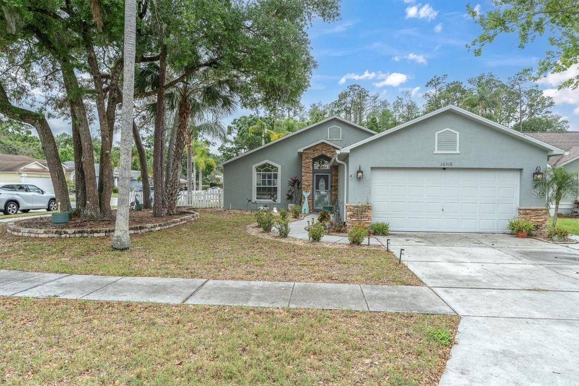 10316 Copperwood Dr., New Port Richey, FL 34654