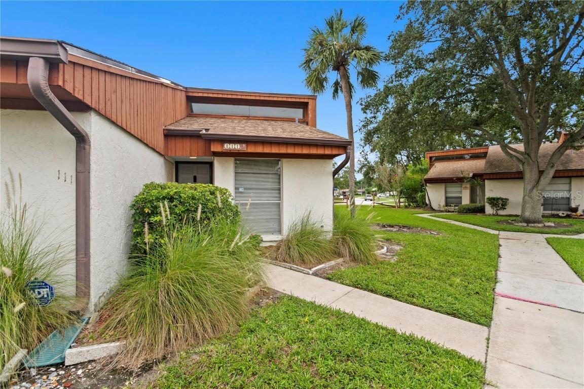 2070 Sunset Point Rd. #111, Clearwater, FL 33765