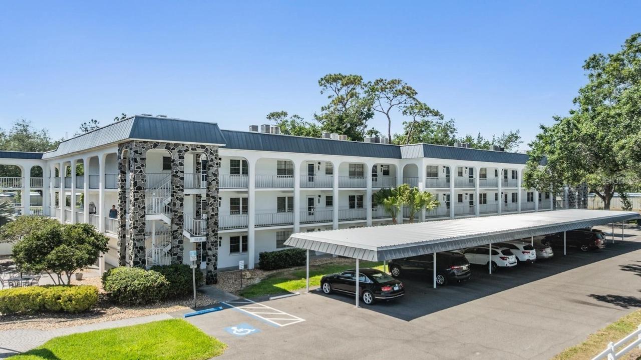 4801 Airport Rd. #214, Zephyrhills, FL 33542