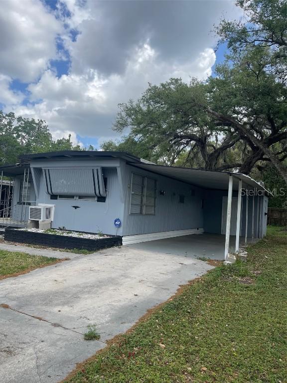 4640 Charter St., Zephyrhills, FL 33542