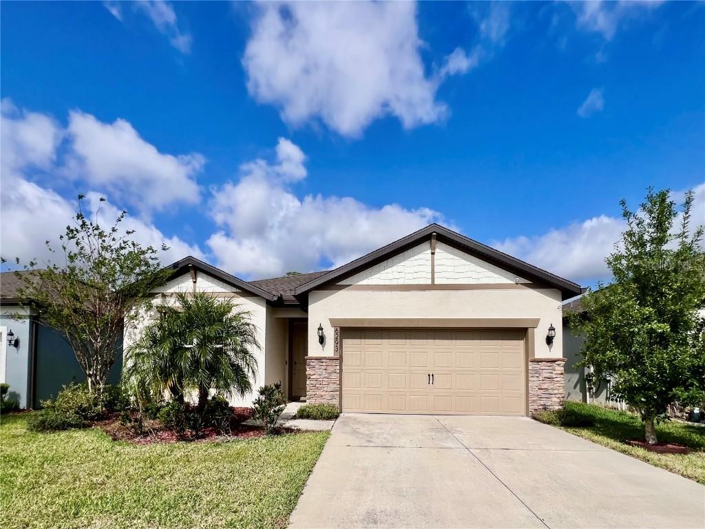 6293 Bradford Woods Dr., Zephyrhills, FL 33542