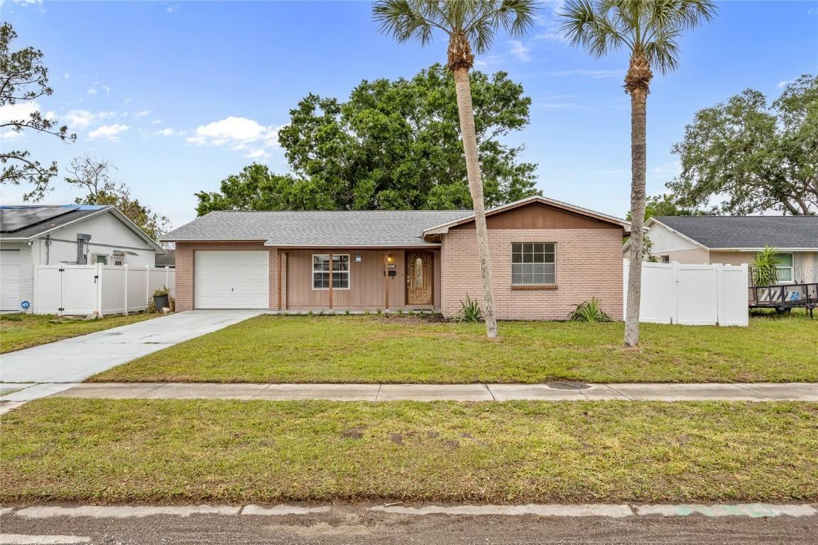 7234 Riverwood Blvd., Tampa, FL 33615