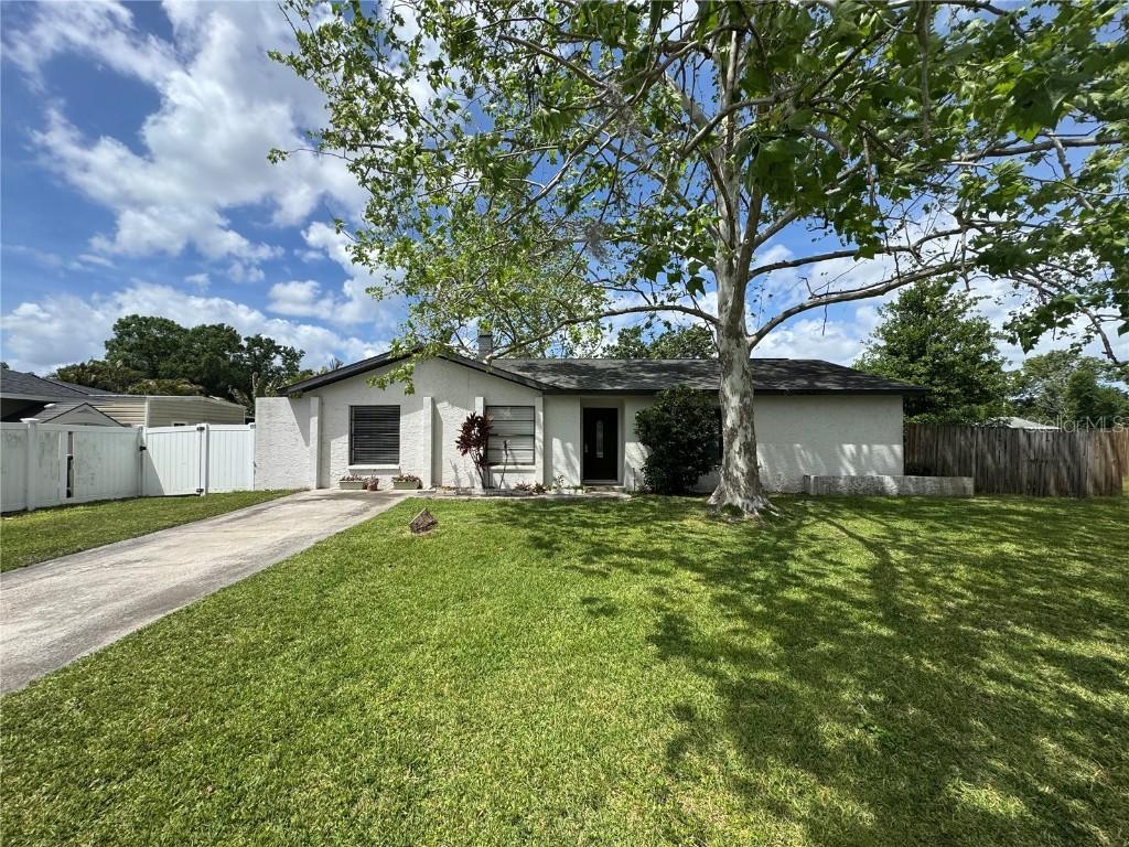 3206 Las Brisas Dr., Riverview, FL 33578