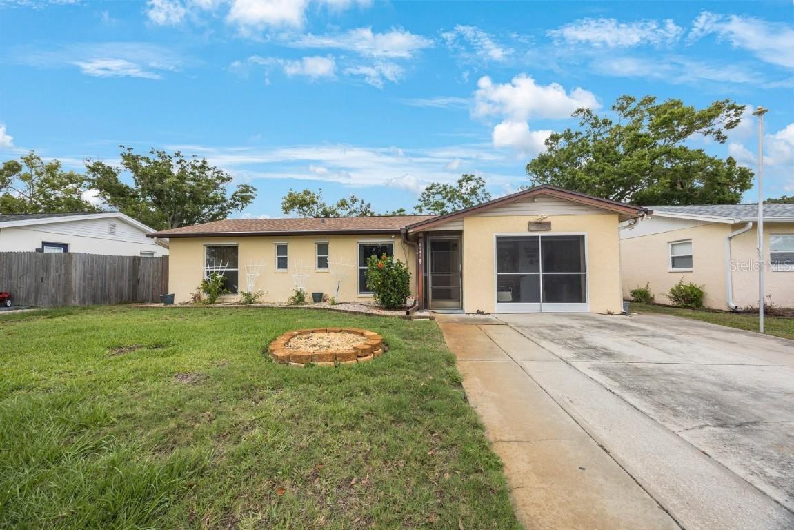 8141 82nd Ave., Seminole, FL 33777