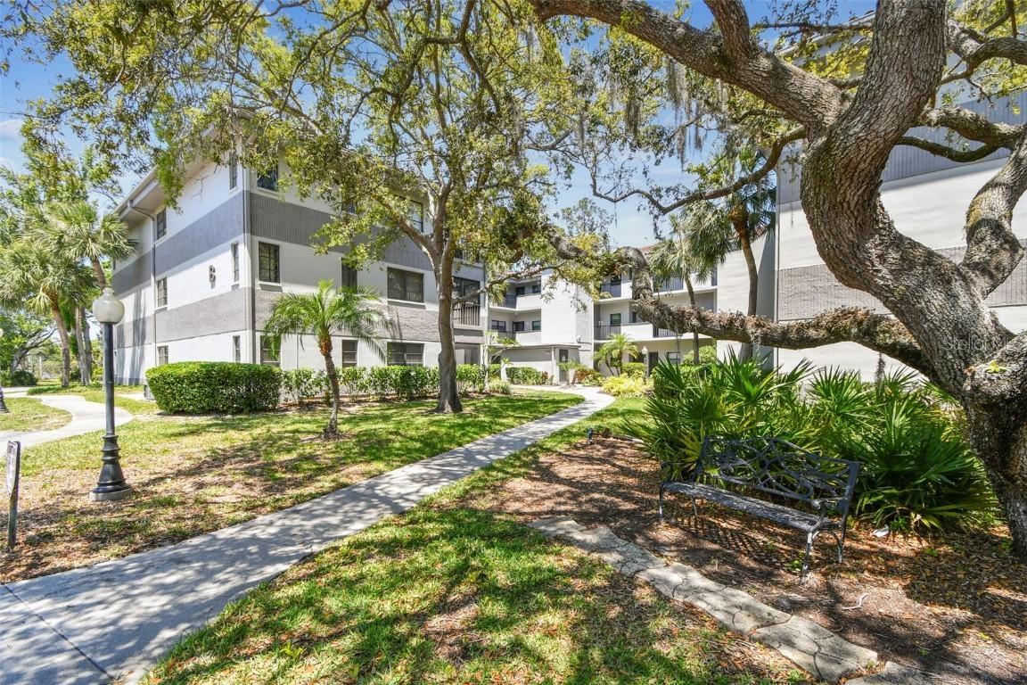 2650 Countryside Blvd. #B-110, Clearwater, FL 33761