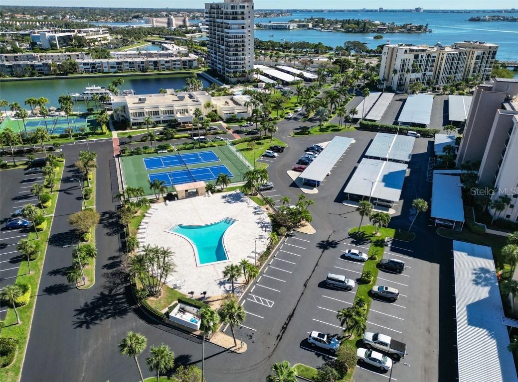 7560 Bay Island Dr. #241, South Pasadena, FL 33707