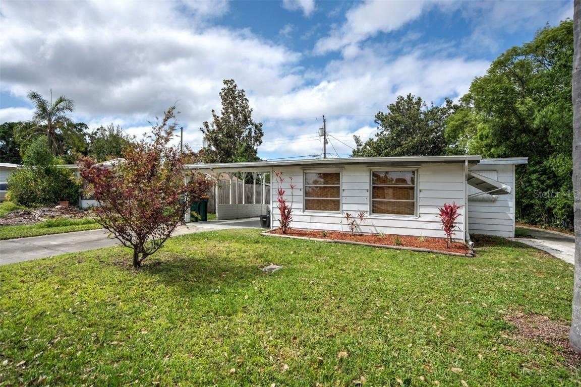 10275 117th Dr., Largo, FL 33773
