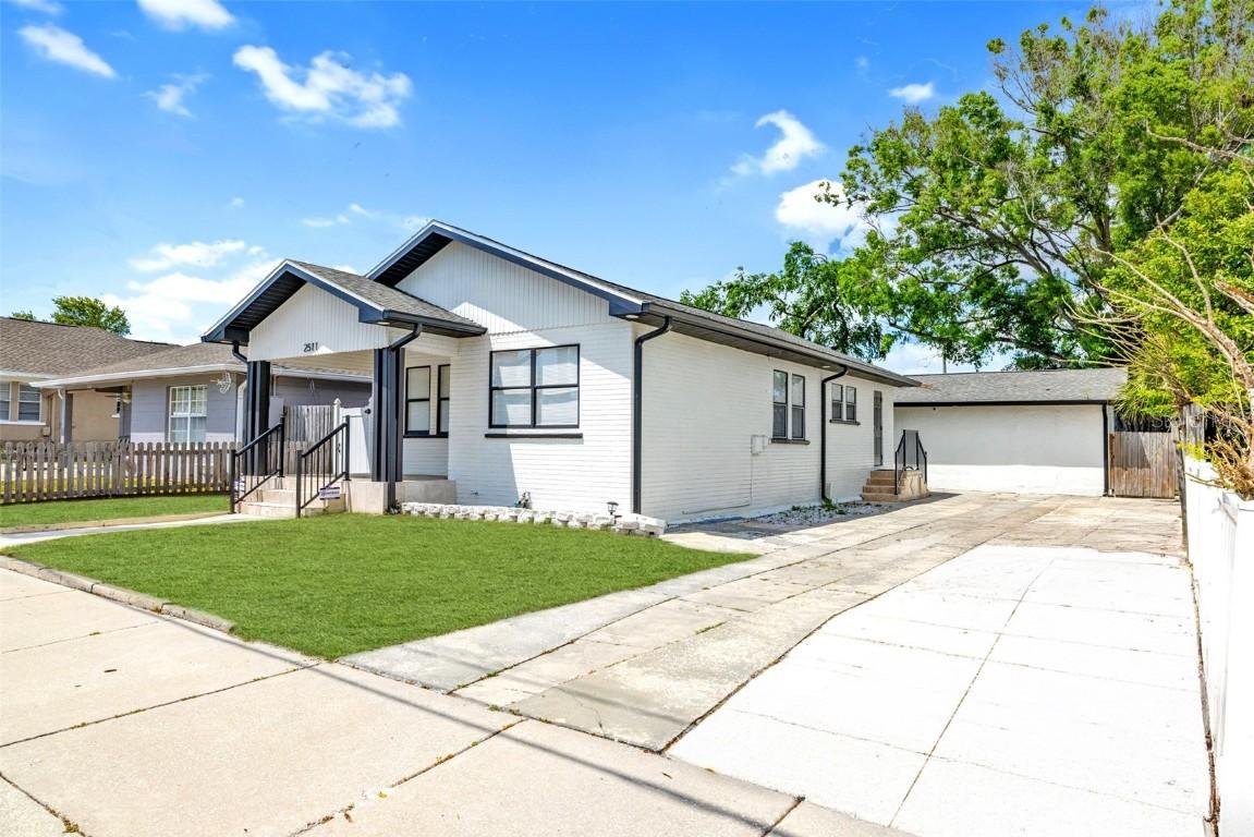 2511 W Braddock St., Tampa, FL 33607