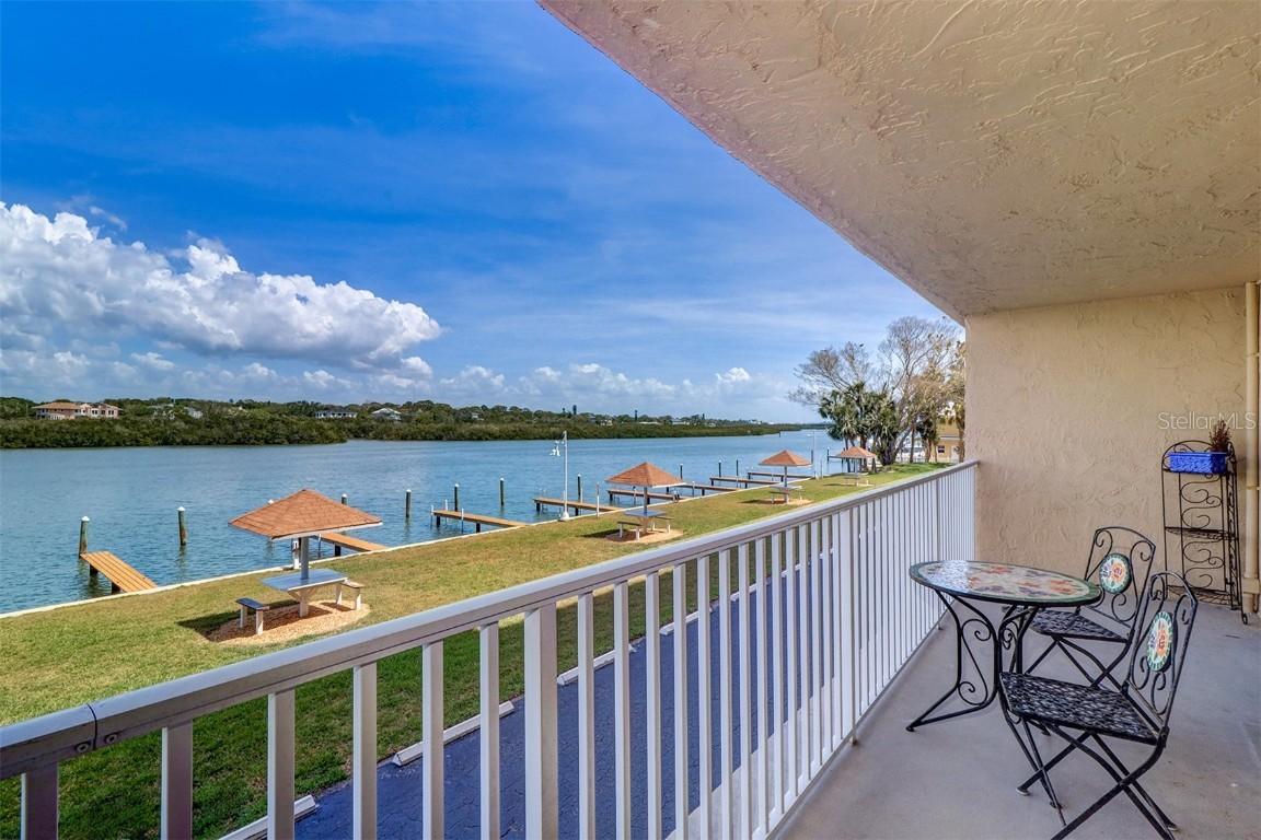 19451 Gulf Blvd. #211, Indian Shores, FL 33785