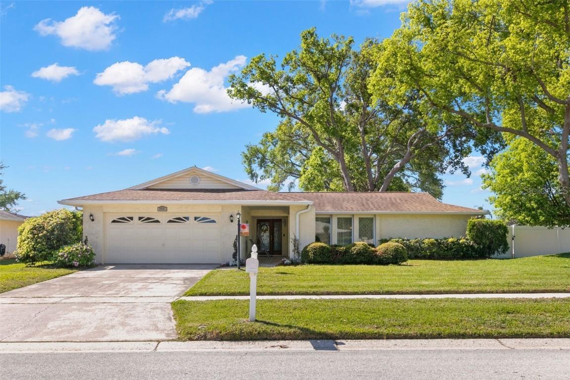 2961 Stockwood Dr., Clearwater, FL 33761