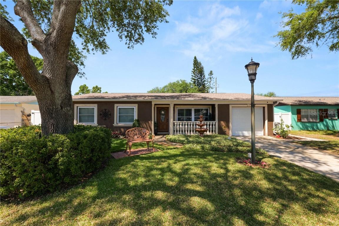 7814 Lakeside Blvd., Tampa, FL 33614