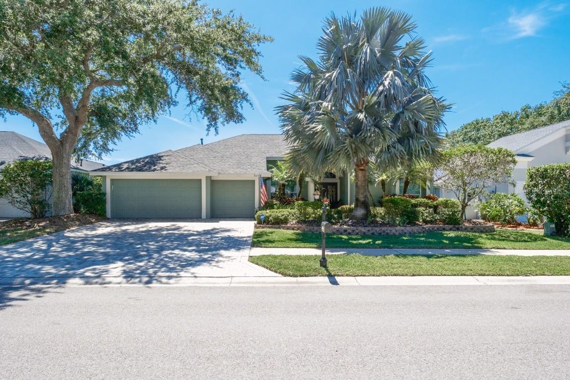5269 Karlsburg Pl., Palm Harbor, FL 34685
