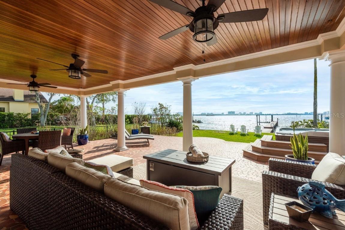 1748 Sunset Dr., Clearwater, FL 33755