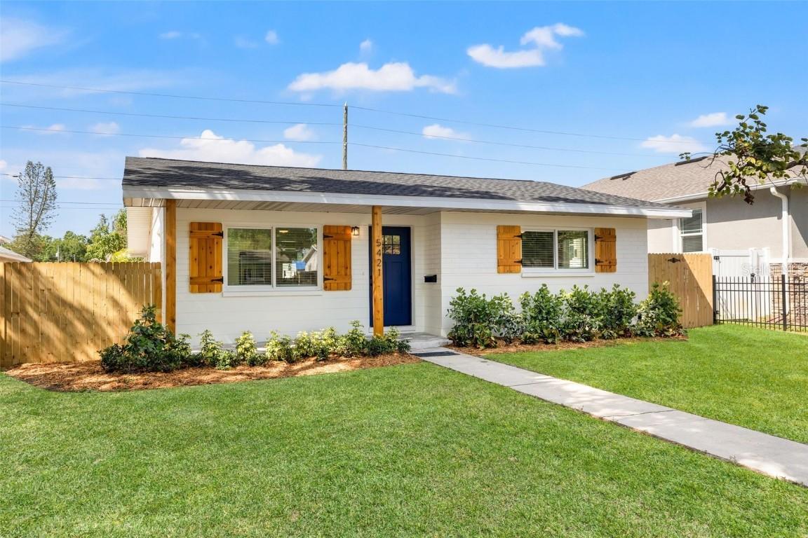 5421 Dartmouth Ave., St Petersburg, FL 33710