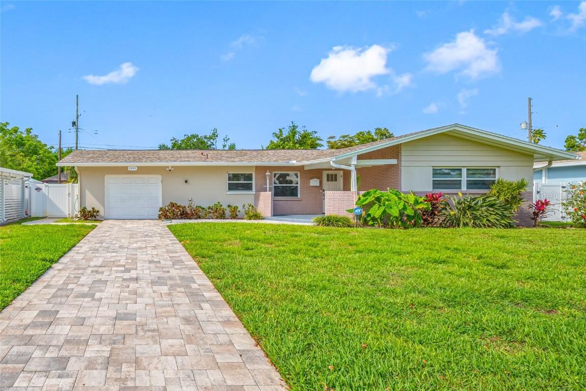 6345 Dartmouth Ave., St Petersburg, FL 33710