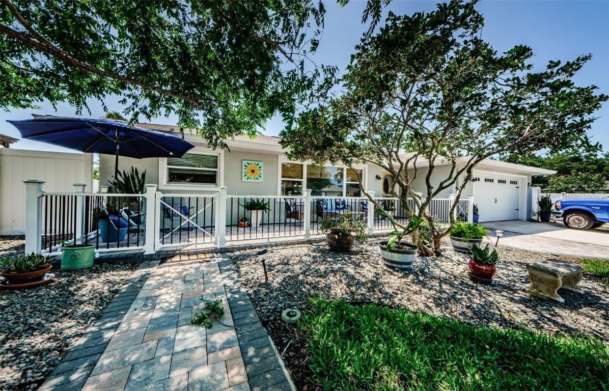 154 Sunshine Dr., Palm Harbor, FL 34684