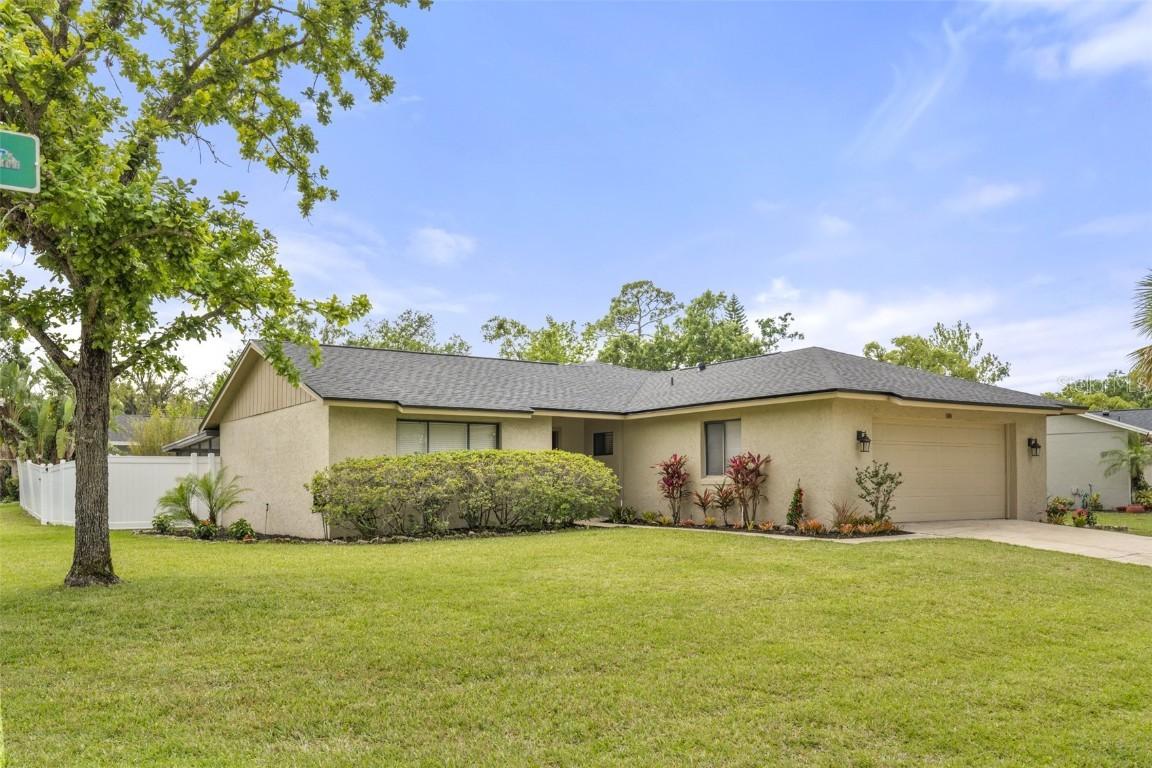 100 Essex Dr., Longwood, FL 32779