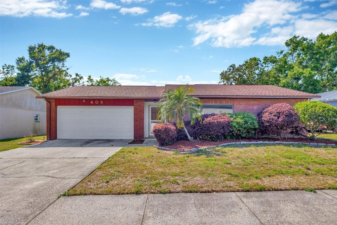 406 Forest Oak Dr., Seffner, FL 33584