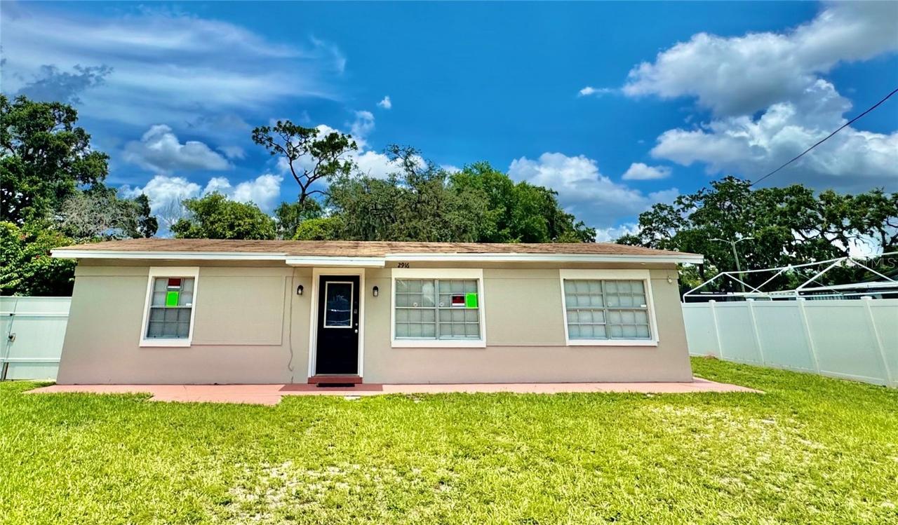 2916 E North St., Tampa, FL 33610