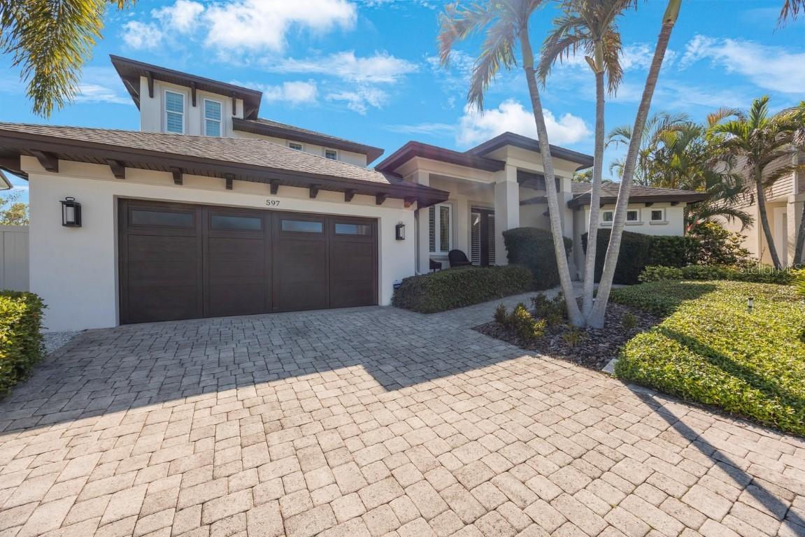 597 Bay St., Palm Harbor, FL 34683