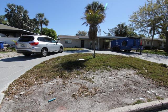New Foreclosures & Short Sales in Shore Acres: April 7th to April 13th