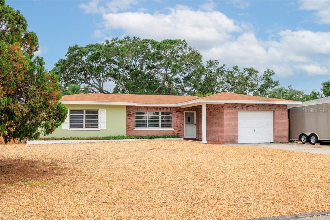 1758 Southview Rd., Largo, FL 33770