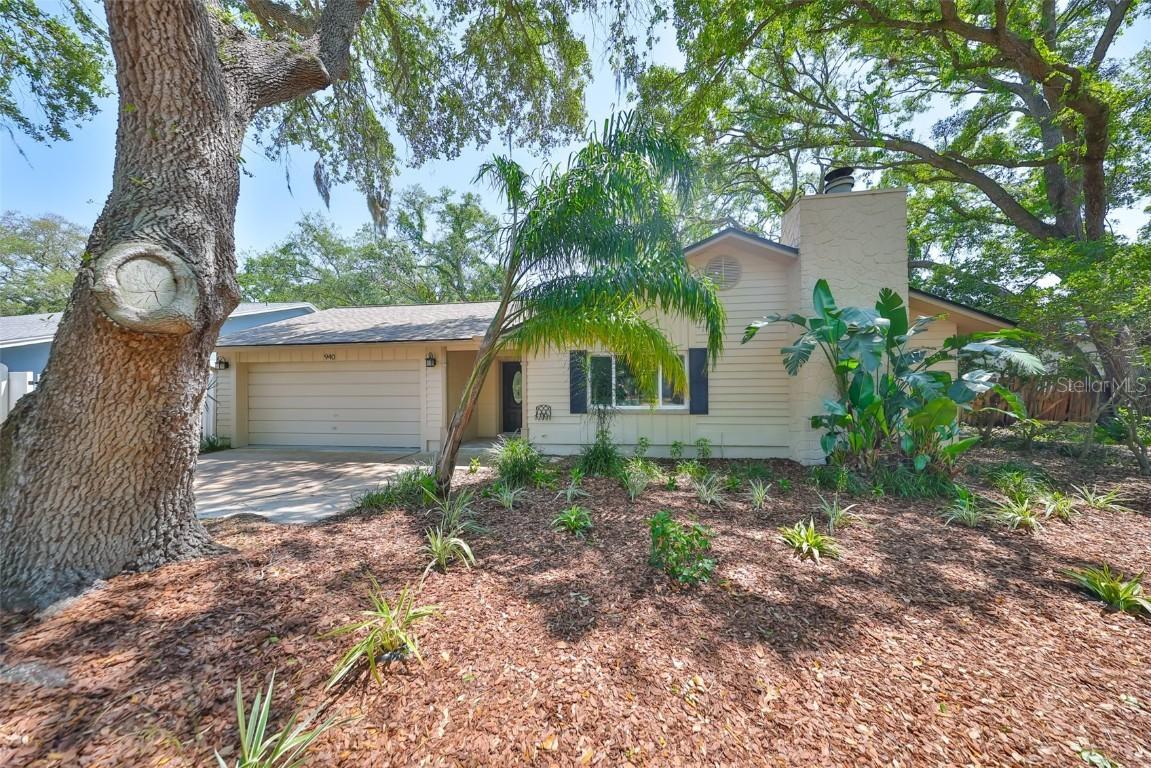 940 Woodland Dr., Palm Harbor, FL 34683
