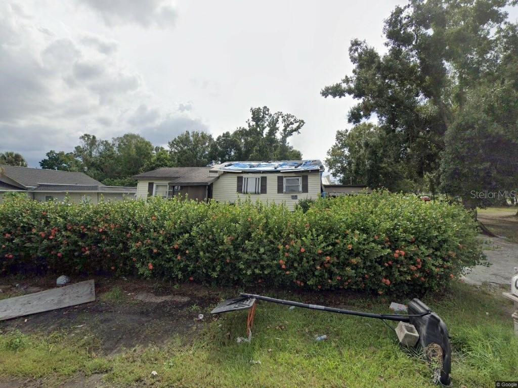 414 Fairfax Dr., Fort Myers, FL 33905
