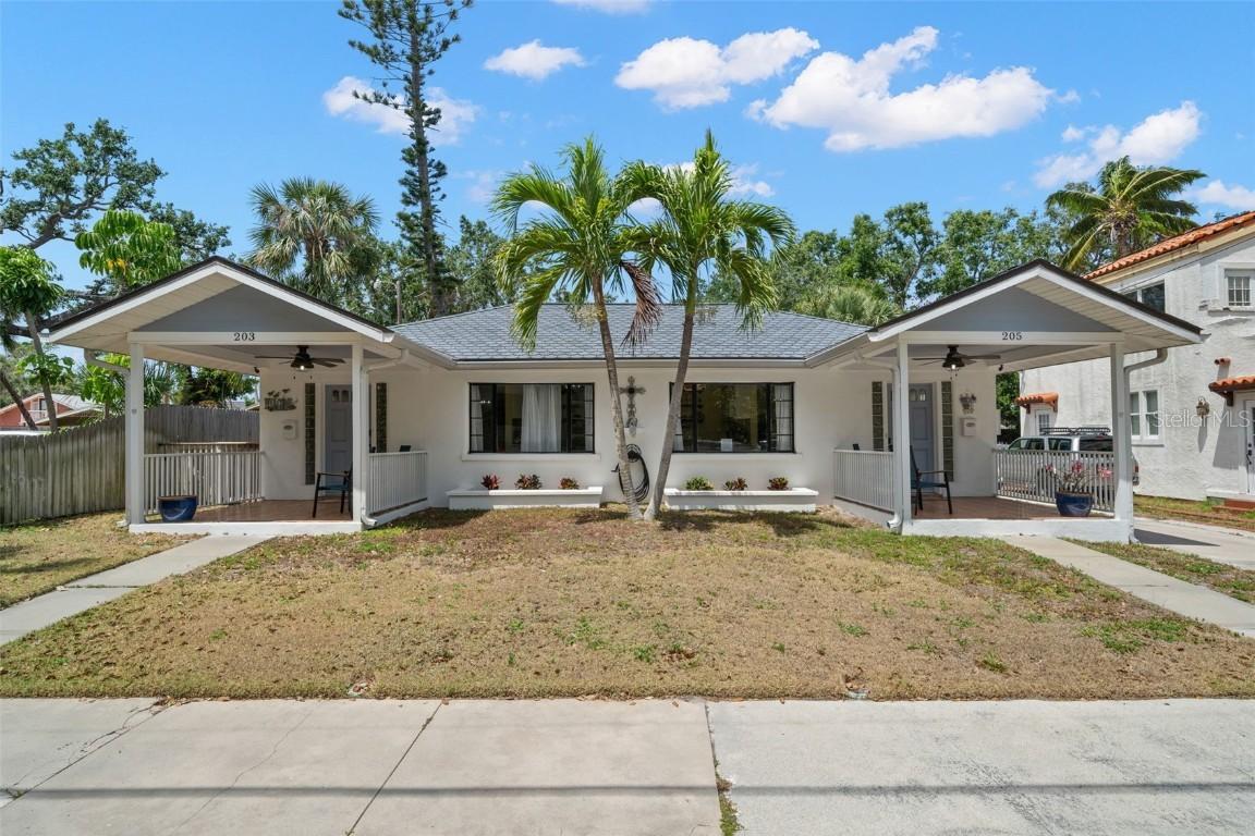 203 N 17th St., Bradenton, FL 34205