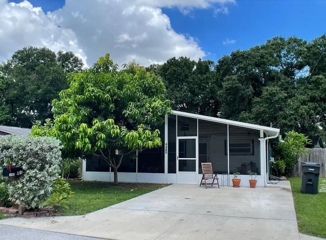 4485 49th Ave., St Petersburg, FL 33714
