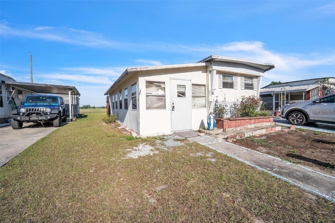 1005 Whitehurst Rd. #6, Plant City, FL 33563