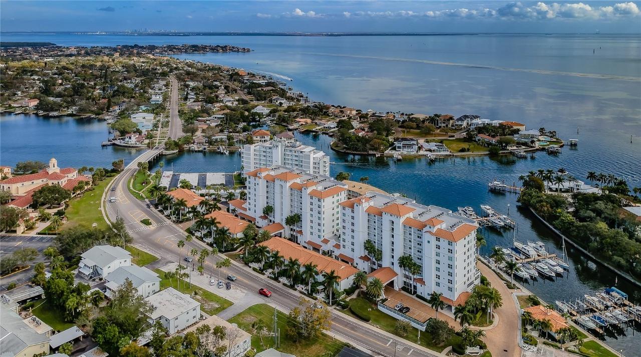 1325 Snell Isle Blvd. #607, St Petersburg, FL 33704