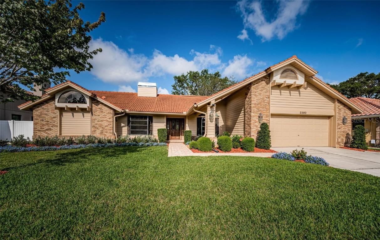 2392 Hillcreek Cir., Clearwater, FL 33759
