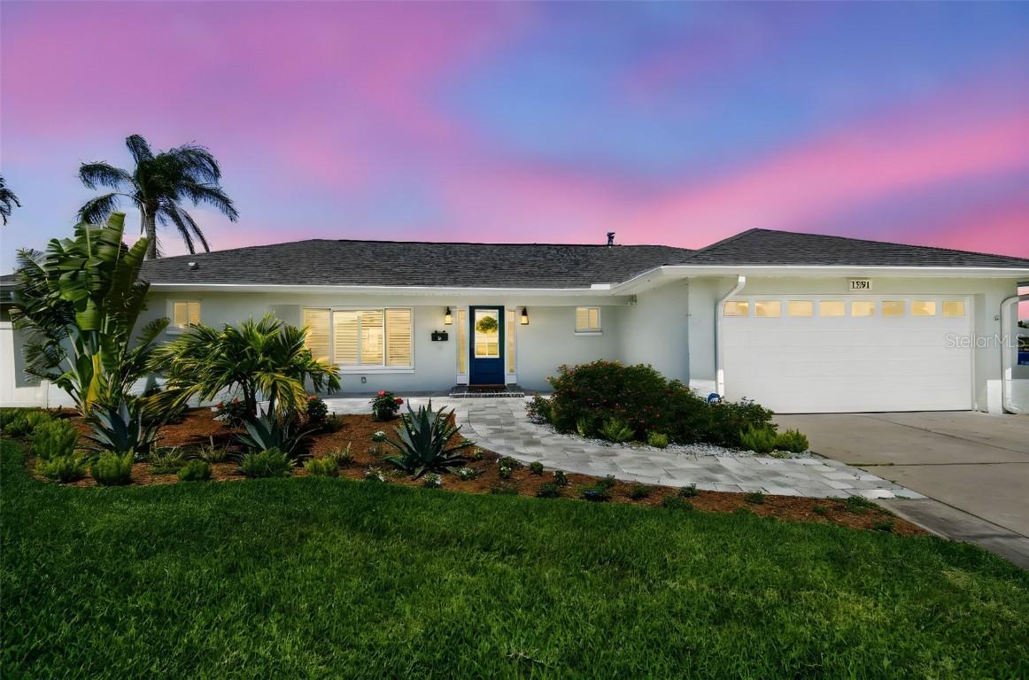 1391 50th Ave., St Petersburg, FL 33703
