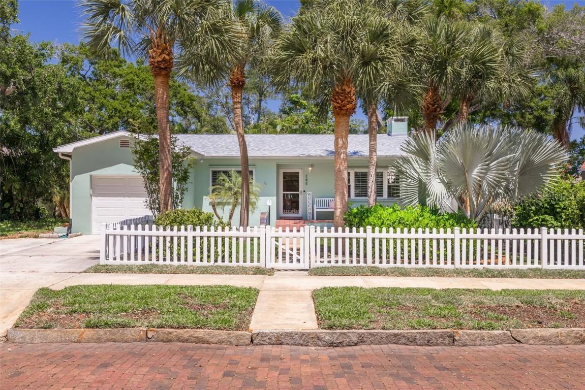 5229 2nd Ave., St Petersburg, FL 33710