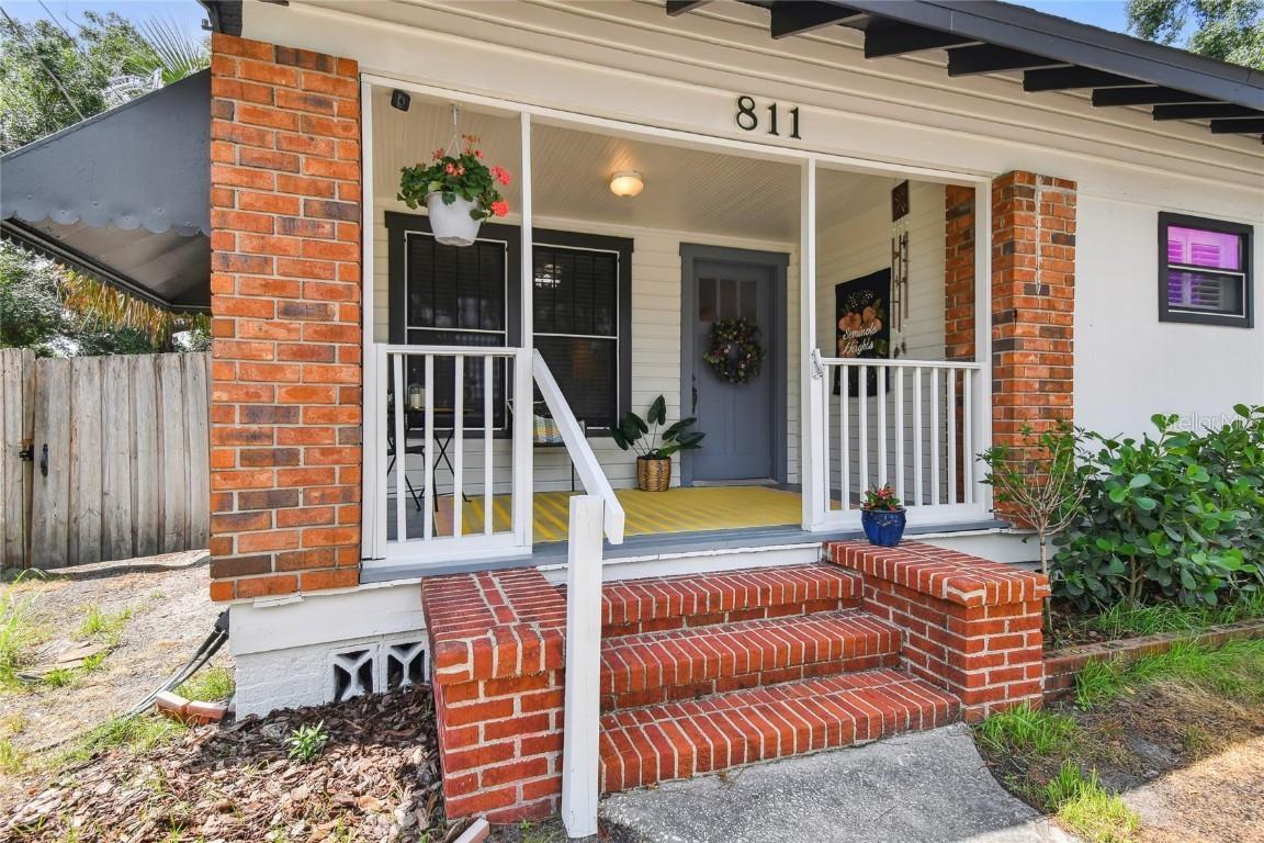 811 E Flora St., Tampa, FL 33604