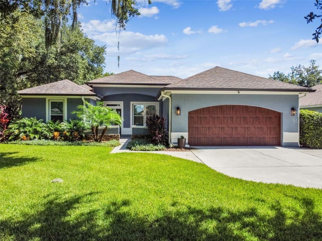 5416 Twin Creeks Dr., Valrico, FL 33596