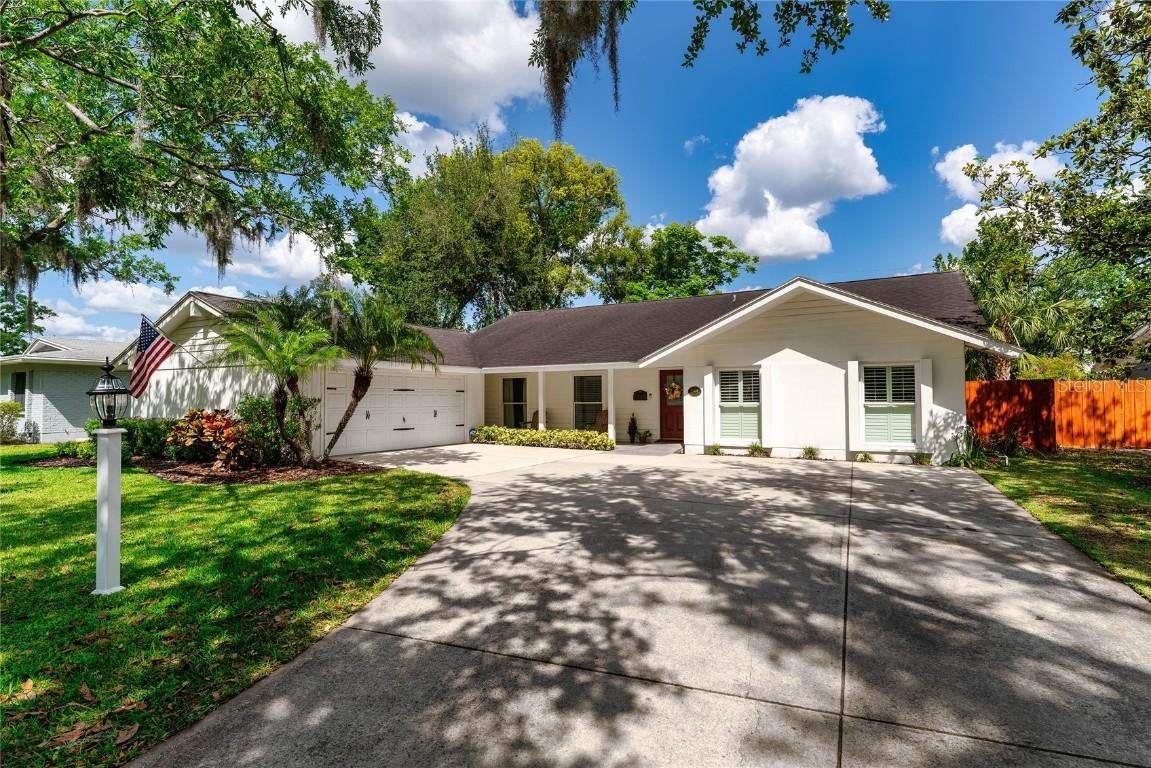 10609 Orange Grove Dr., Tampa, FL 33618