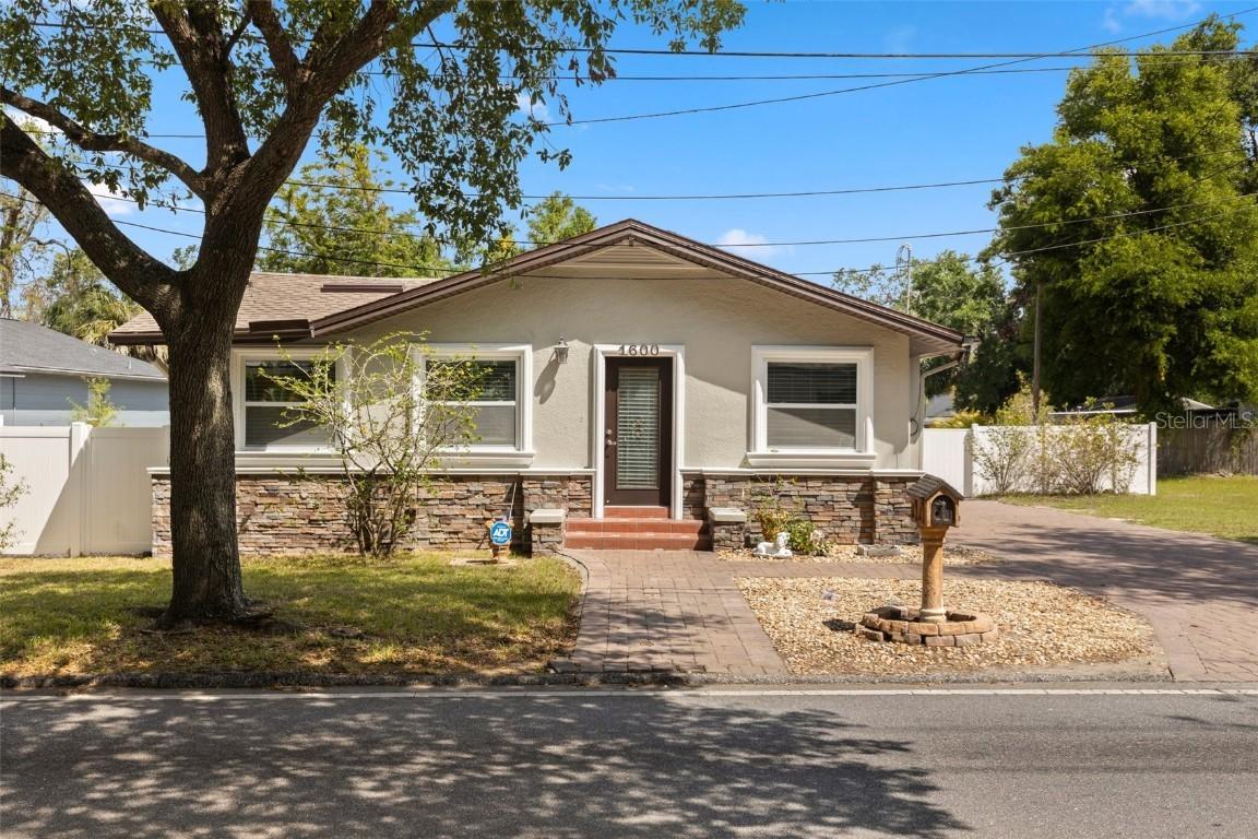 1600 E Hanna Ave., Tampa, FL 33610