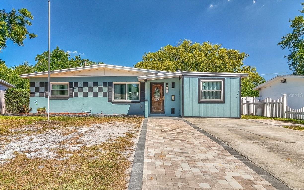 3045 Stratford Dr., Largo, FL 33771